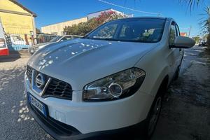 Nissan quashqai