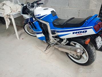 Suzuki GSX R 1100 - 1990