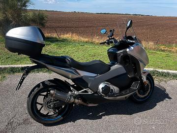 Honda Integra 750 Sport