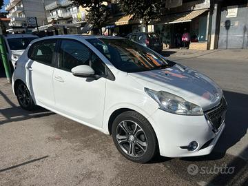 Peugeot 208 PureTech Turbo 110 S&S 5 porte Allure 