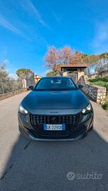 Peugeot 208 Puretech  75 