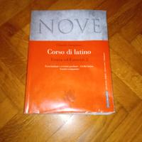 libro scolastico di Latino 
