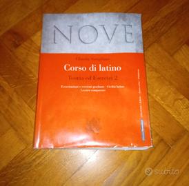 libro scolastico di Latino 