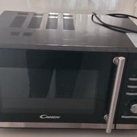 Forno a microonde Candy con grill