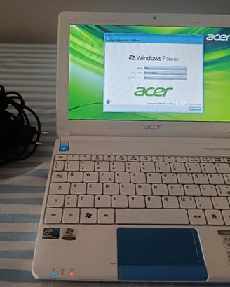 Netbook Acer Aspire One Happy 2  Azzurro e Bianco