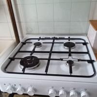 Cucina Gas 4 fuochi con forno ventilato