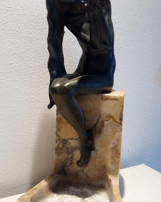 Statua in Bronzo