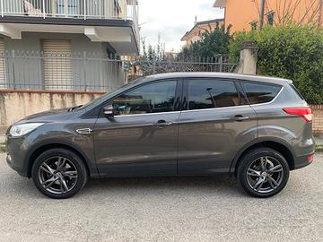 FORD Kuga 2ª serie - 2015