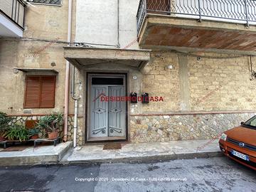 Appartamento, Belmonte Mezzagno.