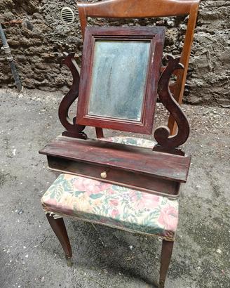 specchiera toletta con cassetto