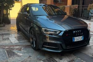 AUDI A3 /RS3