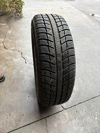 Gomme Michelin  con cerchione 195/65R15 come nuove