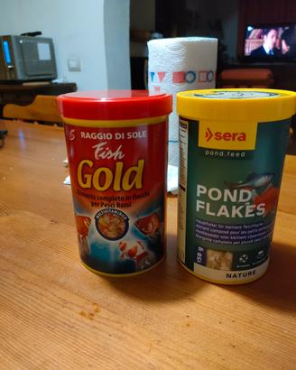 mangime per pesci rossi 