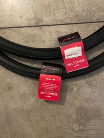 Coppia copertoni NUOVI 28x1 1/2  per bici Raleigh