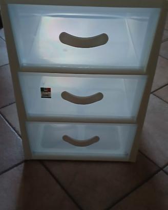 Cassettiera in plastica 
