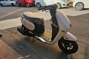 Sym CLBCU 125 colibrì colibri white