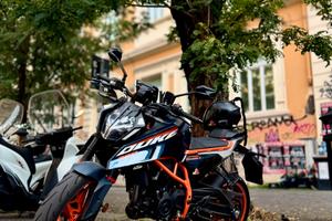 DUKE 390 2024