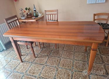 Tavolo in legno
