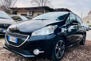 Peugeot 208 1.4 HDi 68 CV 5 porte Allure