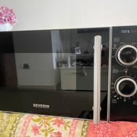 Severin Forno a microonde 2 in 1 con Grill 700 W