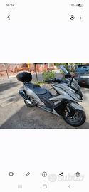 kymco AK550