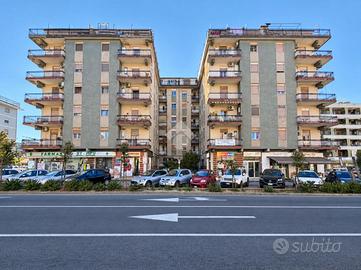 3 LOCALI A RENDE