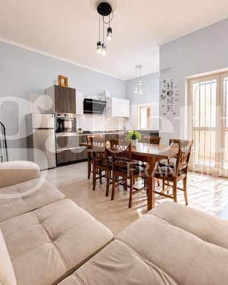 Duplex Qualiano [QV733VRG]