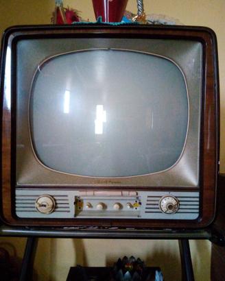 Televisore antico schaublorenz