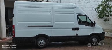 Furgone Iveco Daily 35s15
