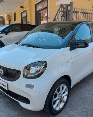 Smart ForFour 70 1.0 Youngster