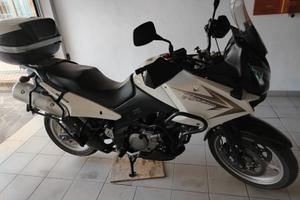 SUZUKI V-STROM DL 650