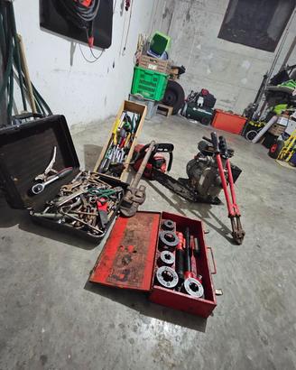 Stock - Madrevite tubi + Feri Vari + Compressore