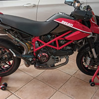 Ducati Hypermotard 1100 EVO