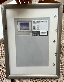 Cornice Ikea sigillata