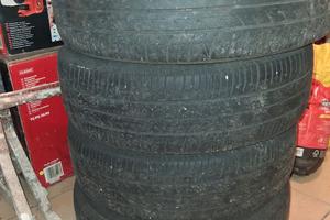 4gome con cerchioni in ferro 