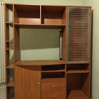 Mobile tv con vetrina