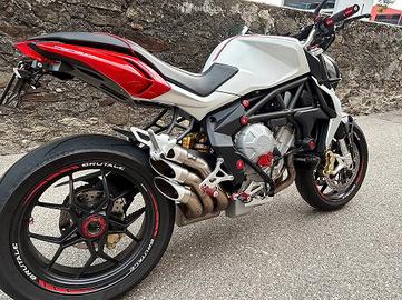 MV Agusta Brutale 800 - 2014 EAS ABS - QD Exaust