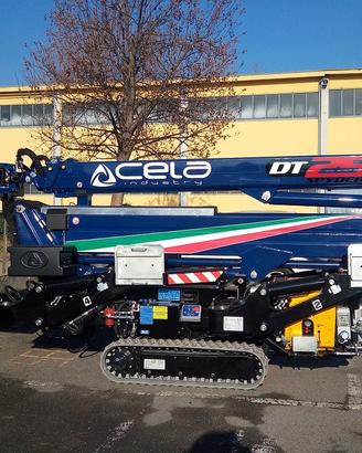 Piattaforma aerea cingolata CELA DT 25 con sbarco 