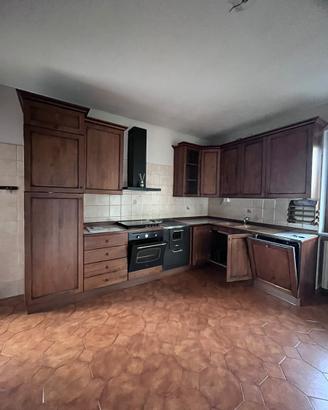 🪵🍳Cucina in legno artigianale con elettrodomestici