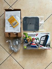 Nintendo 2DS edizione Mario kart 7 pre-installato