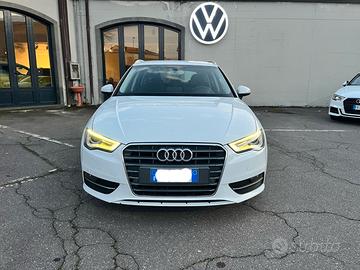 AUDI A3 SPB 1.4 TFSI S tronic g-tron Ambition