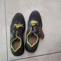 Scarpe antinfortunistiche nuove n.42