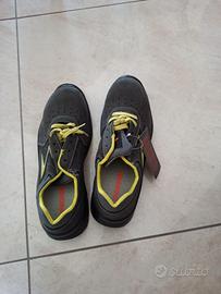 Scarpe antinfortunistiche nuove n.42