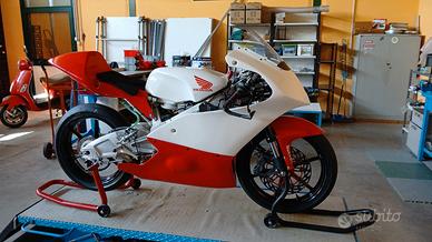 Honda Nsf 250 R Moto4