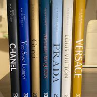 Lotto libri da collezzione o arredamento