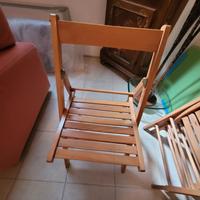 SEDIE PIEGHEVOLI IN LEGNO.