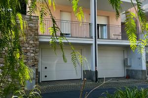 Trilocale con giardino, ampio terrazzo, box doppio