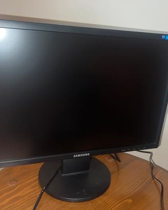 Monitor 22 pollici  lcd Samsung