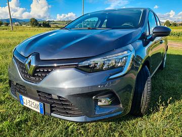 Renault Clio V Business 1.5 Blue dCi 101cv