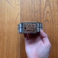 cintura Burberry reversibile beige e nera 120cm